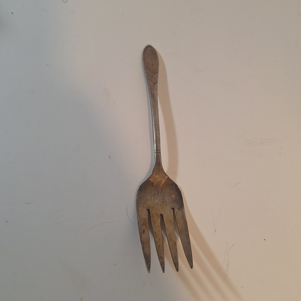 Vintage Tudor Plate Oneida Community Serving Fork